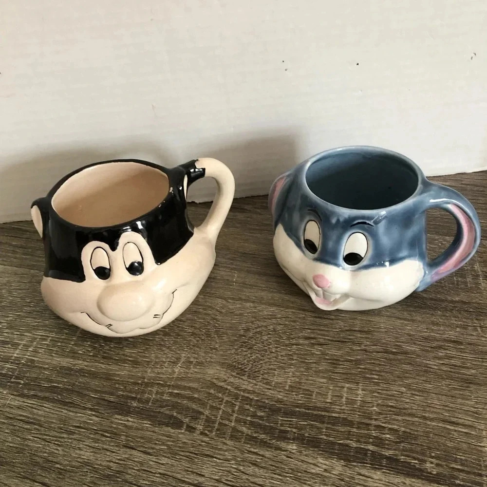 Vtg Hand Painted Mugs